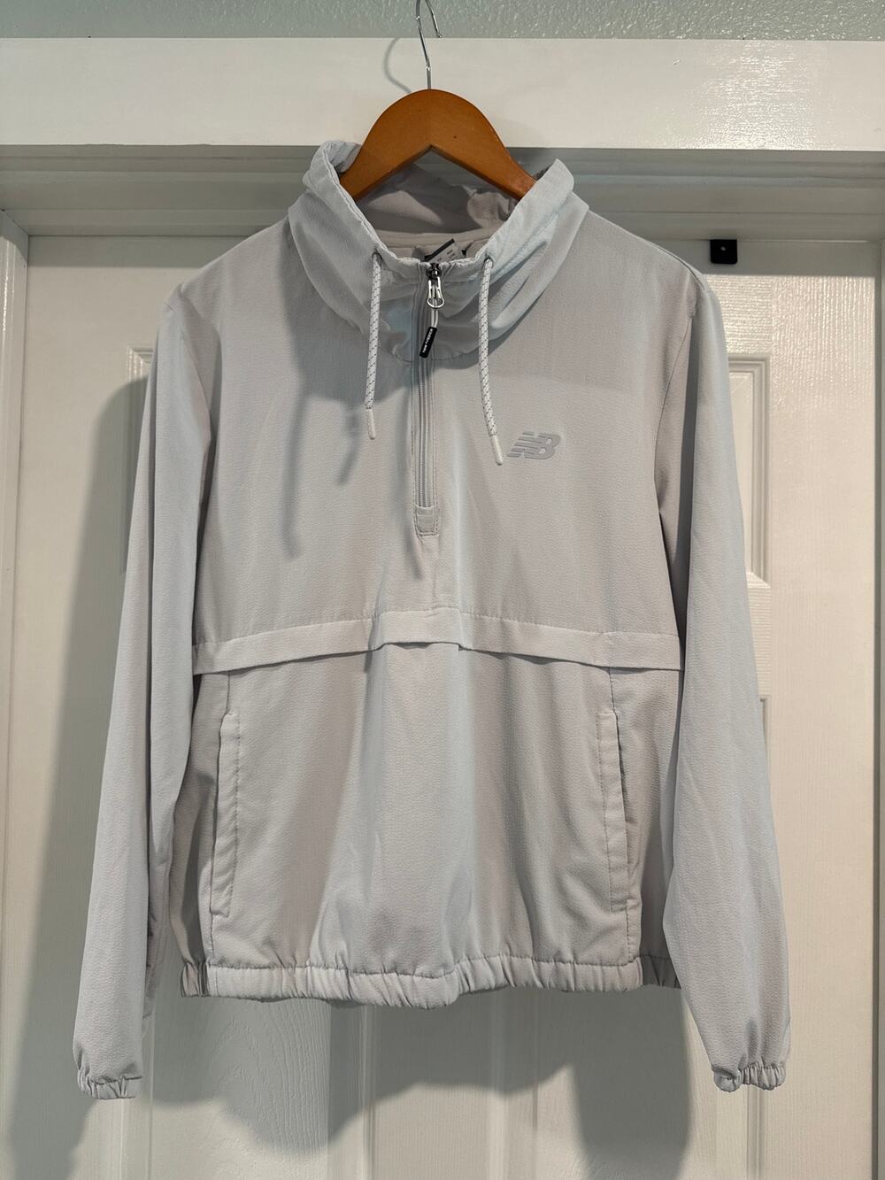 New Balance 3/4 Zip Lightweight Jacket Light Blue Women's Size L
